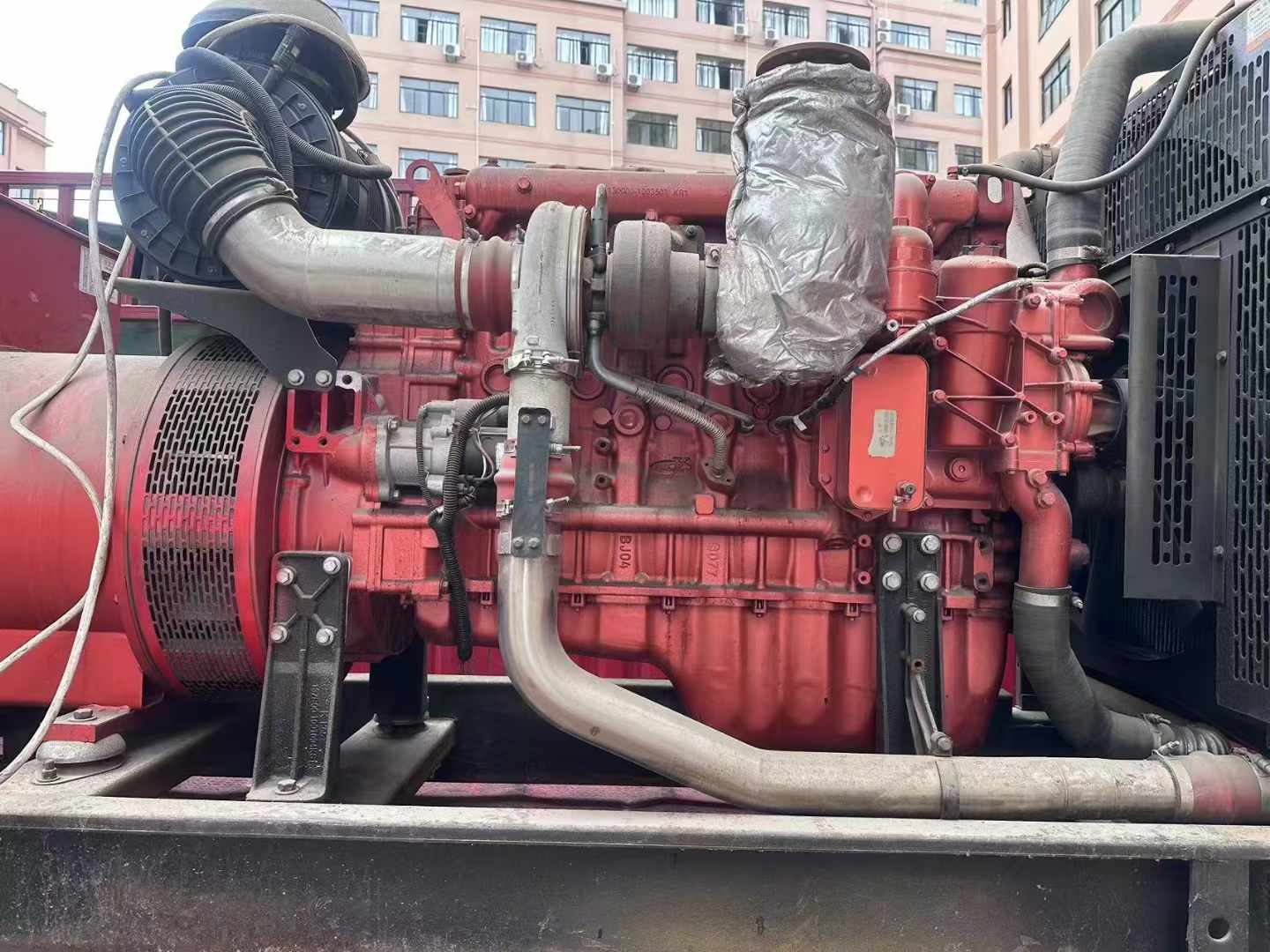 柯桥如何选择适合 600kW 柴油发电机组的过载保护器？
